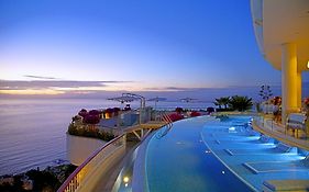 Grand Miramar Resort